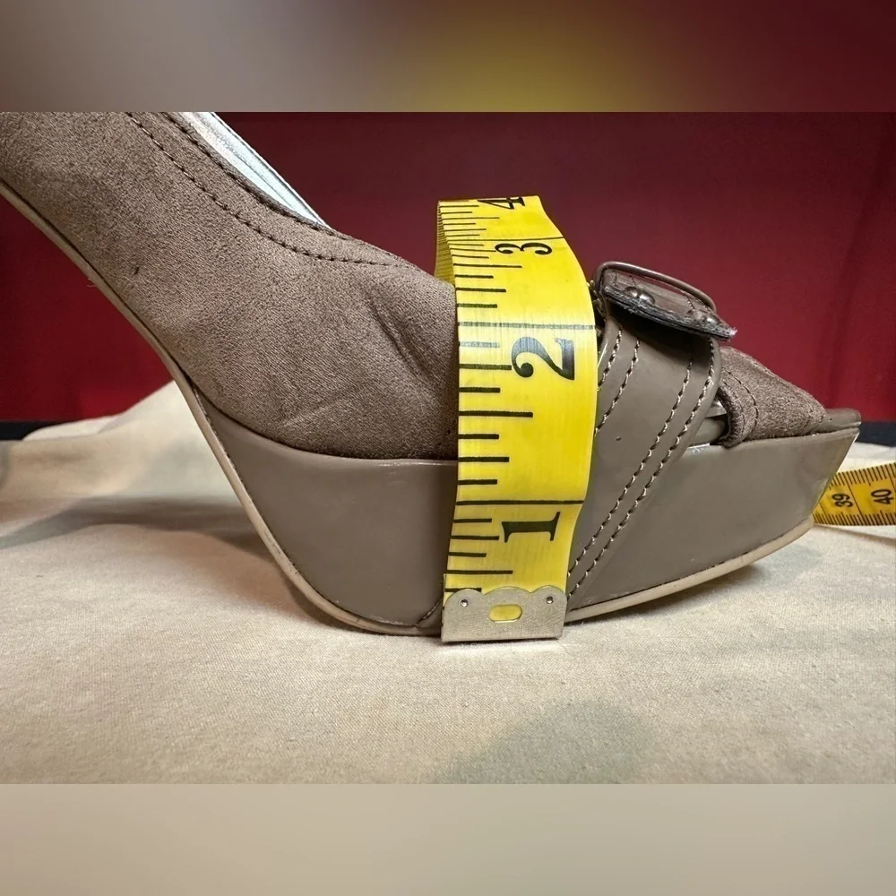 Guess Stiletto 5” Heels 1.25” Platform Taupe Patent & Faux Suede Women’s Sz 9.5M